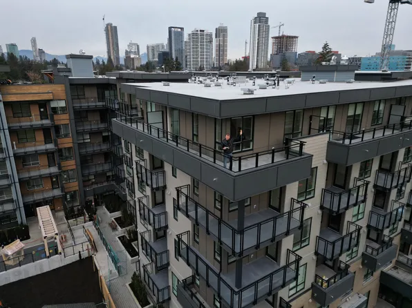 13439 94a Ave #607, Surrey, BC V3V 0G9