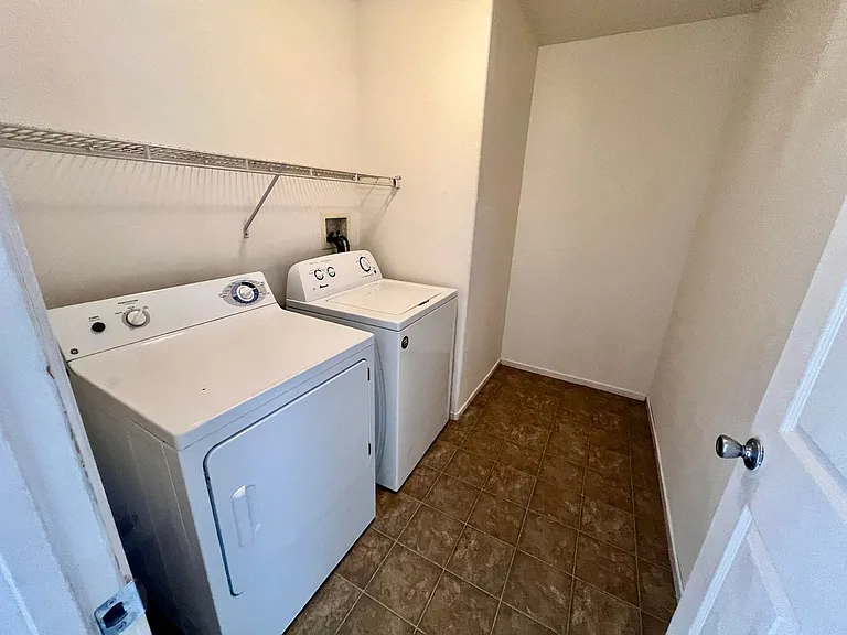 73428 Sunnyvale Dr — Photo 6