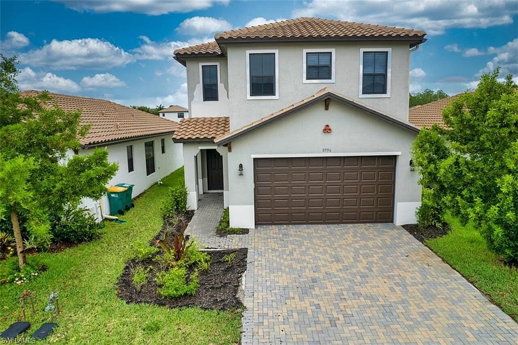 8996 Madrid Cir, Naples, FL 34104 MLS 224051912 Zillow