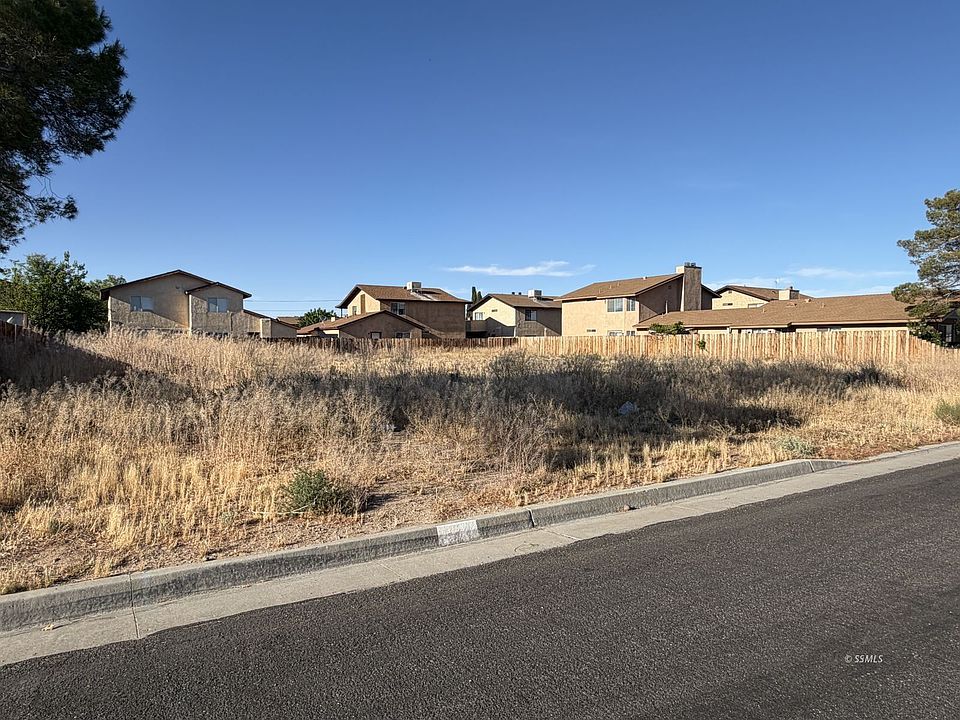 1st image of 453-062 Alene Ave #27