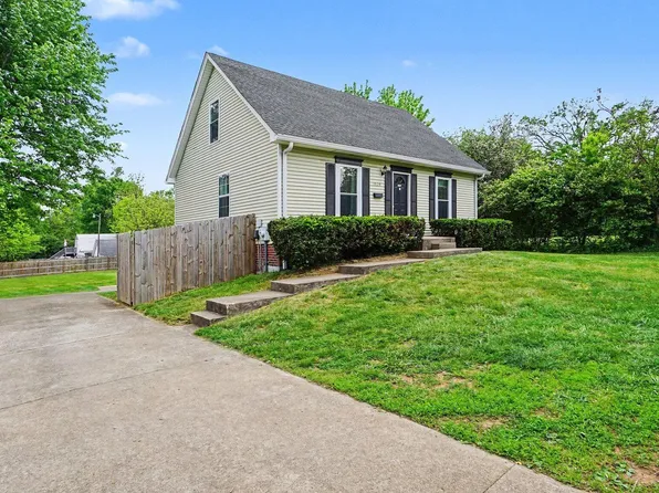 1529 Versailles Rd, Lexington, KY 40504