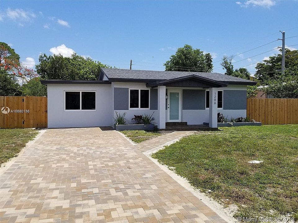 1st image of 1206 NW 4th Ave
