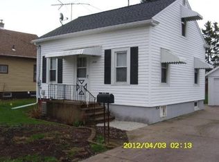 2605 14th St, Two Rivers, WI 54241