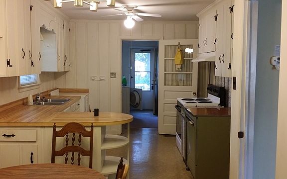 4th image of 206 Forest Dr