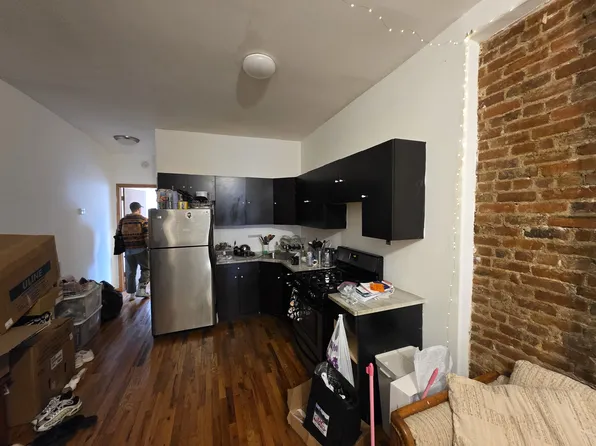 84 George Street image 13 of 29