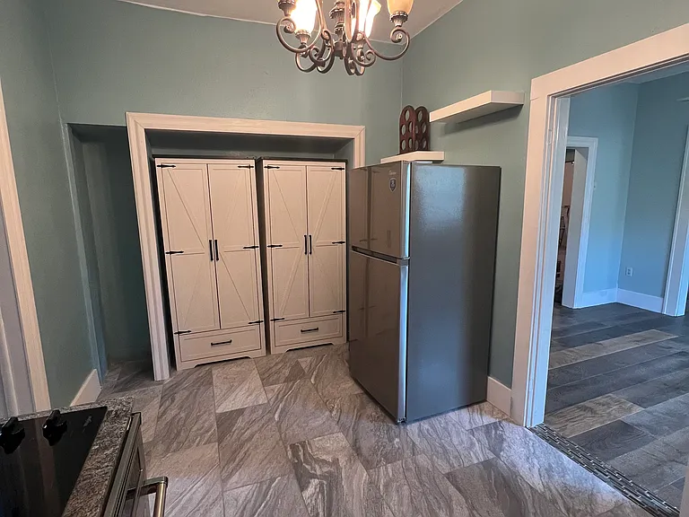 316 Bay St — Photo 25