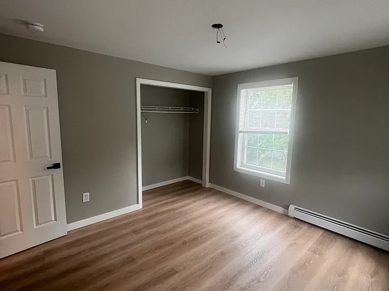 14 Melvin Ave — Photo 3