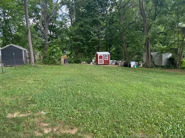 887 vine Street, Madison, IN 47250
