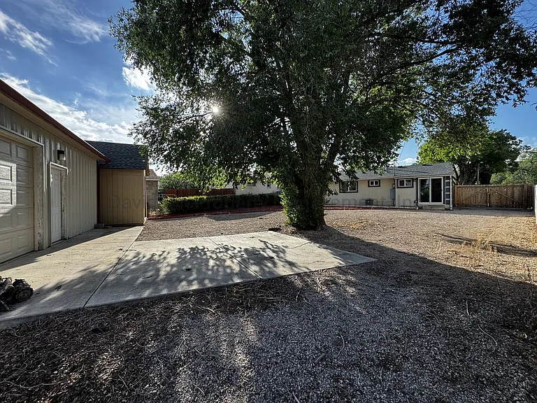 2029 Tahoe Blvd — Photo 12