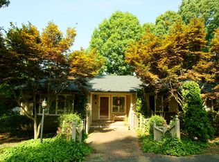 2405 Elmwood Cir, Dallas, NC 28034