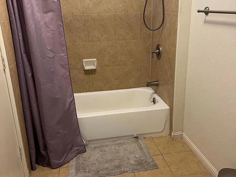 1451 Main St #2 — Photo 4