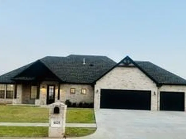 4418 Violet St, Tuttle, OK 73089