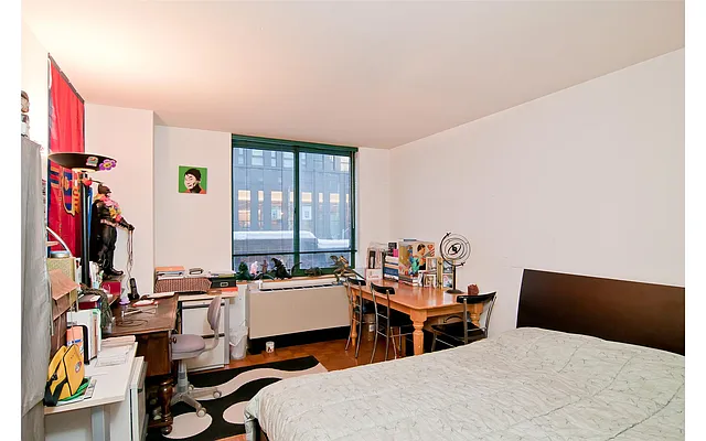 Sold by Douglas Elliman | media 25