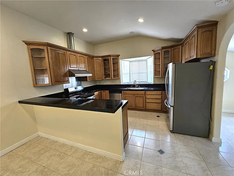 609 Lorena Ave — Photo 7
