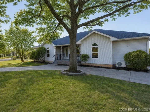 46 Watkins Dr, Camdenton, MO 65020