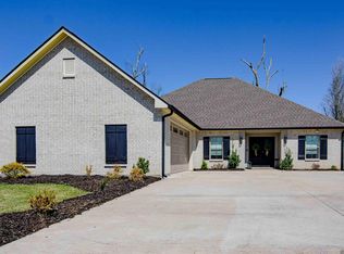 1653 Pecan Crossing Ave, Zachary, LA 70791