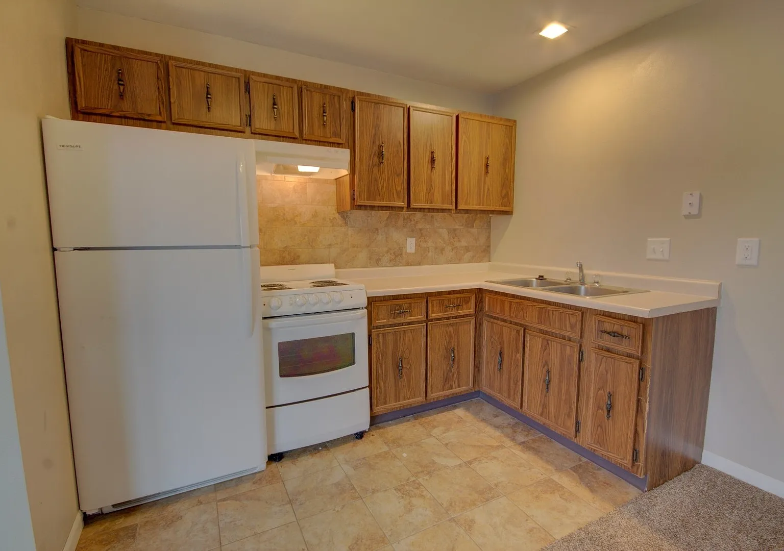 Homewood East Apartments — Photo 2