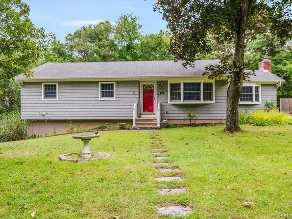 69 Coram Swezeytown Road, Middle Island, NY 11953