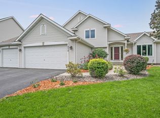 8818 Jody Cir S, Cottage Grove, MN 55016