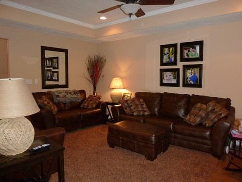 2nd image of 903 Lambsberry Cir