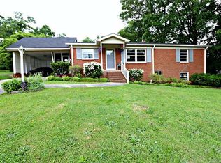 868 Pineridge Pl SE, Concord, NC 28025