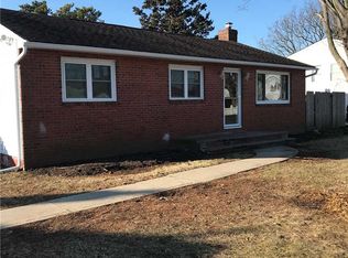 12 Spruce Rd, Amityville, NY 11701