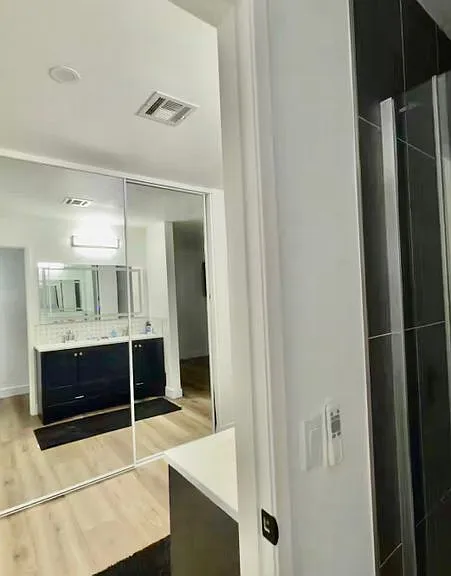 2509 E Canterbury Trl — Photo 13