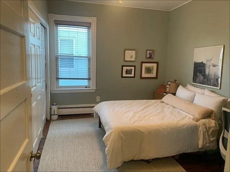 254 E Cottage St #3 — Photo 8