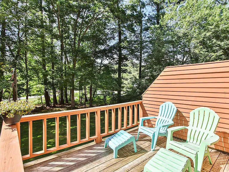 5 Dunvegan Woods — Photo 18