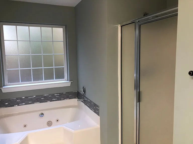 4323 Lotus Ct — Photo 38