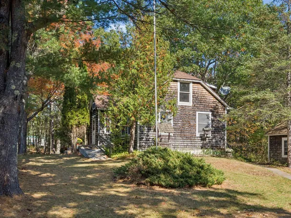 257 River Road, Richmond, ME 04357