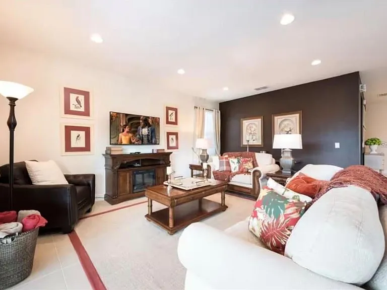 7738 Fairfax Dr — Photo 11