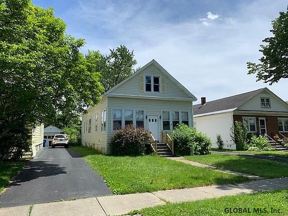2nd image of 17 Mariette Pl