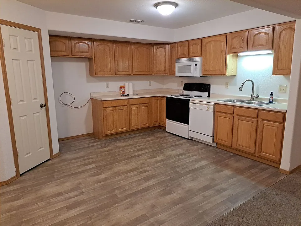Kitchen_11092023