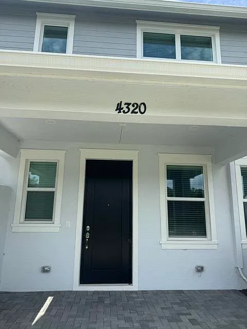3 bed, 1540 sqft, $2,900 — Photo 3