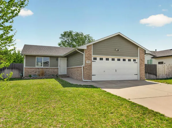 2302 S Rogers Ln, Wichita, KS 67235