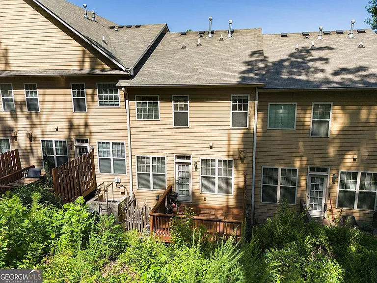 1798 Oakbrook Ln NW #8 — Photo 37