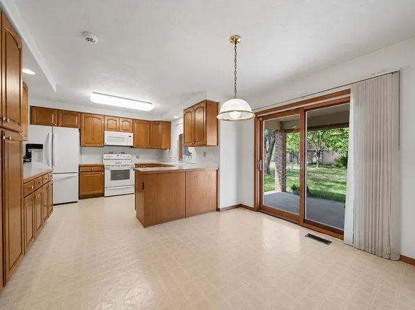 1805 44th Ave Ct, Greeley, CO 80634