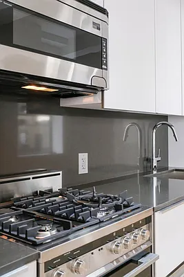 Rented by Metro Loft Management | media 60