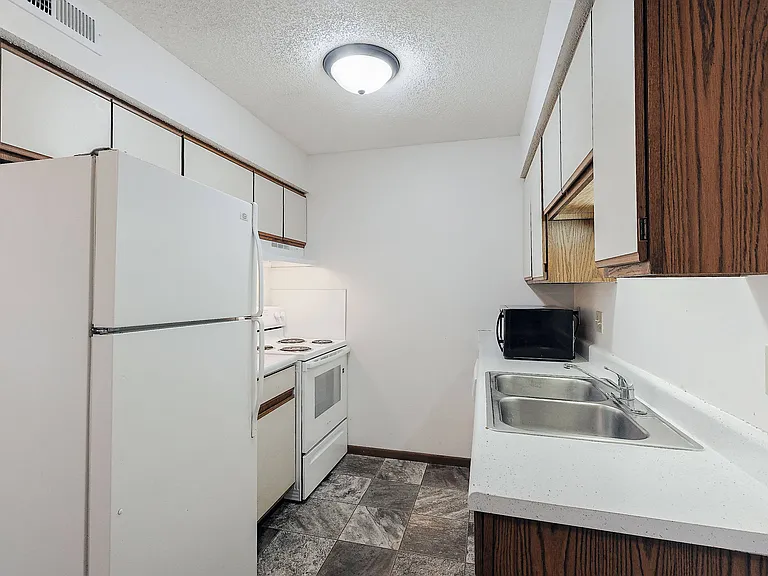 535 North 23rd St — Photo 31