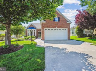 16916 Four Seasons Dr, Dumfries, VA 22025