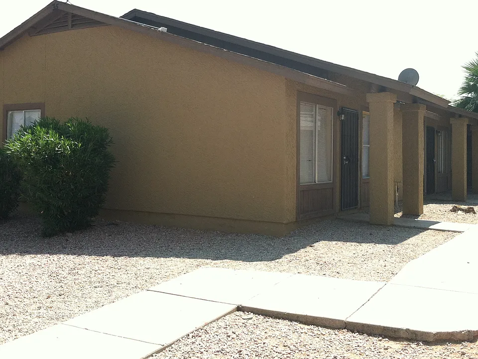 35 W Inglewood St #1