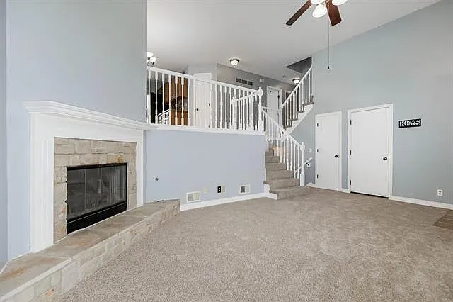 Building Photo - 1378 S Brentwood Dr