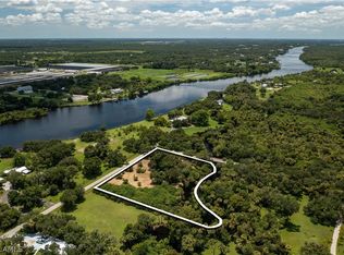 20011 Cypress Creek Dr, Alva, FL 33920