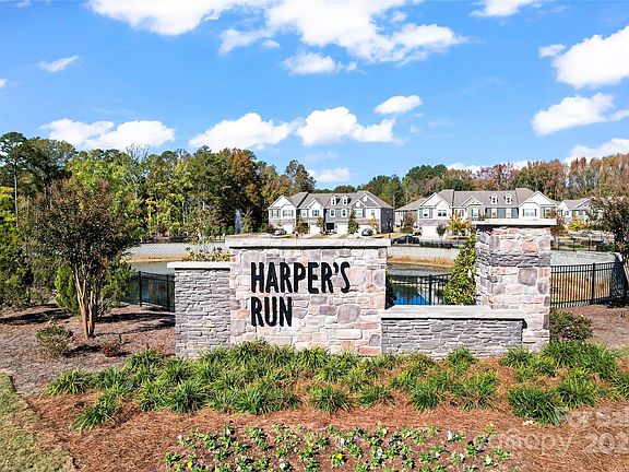 2nd image of 263 Harpers Run Ln