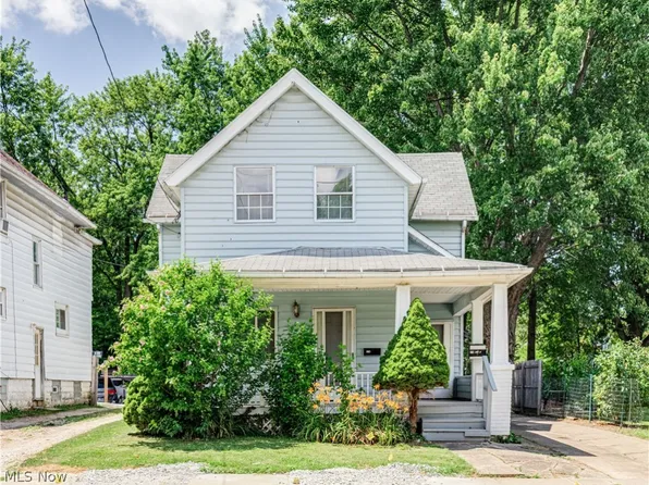 876 Kling St, Akron, OH 44311