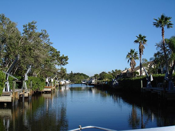 Canal/Gulf access