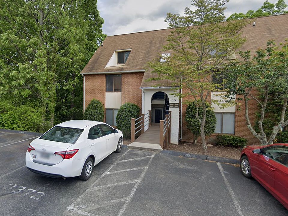 1st image of 3362 Forest Ct #1