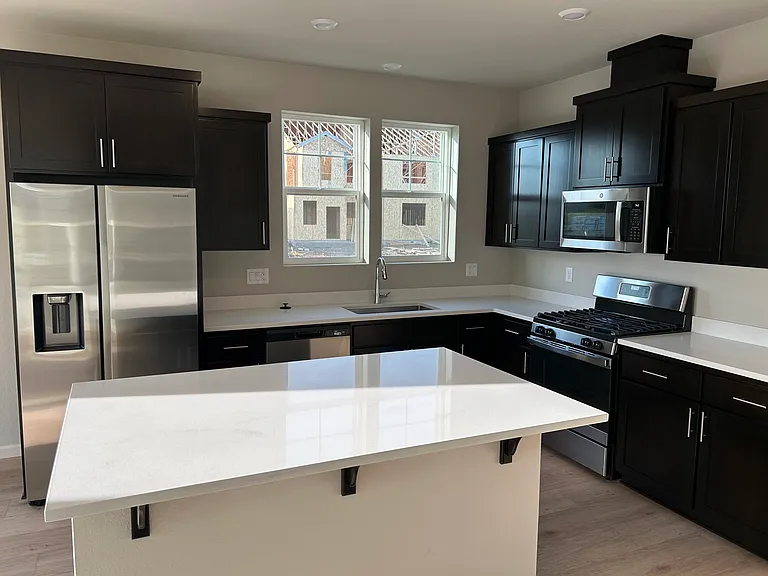 3408 SE 81st Ave — Photo 8
