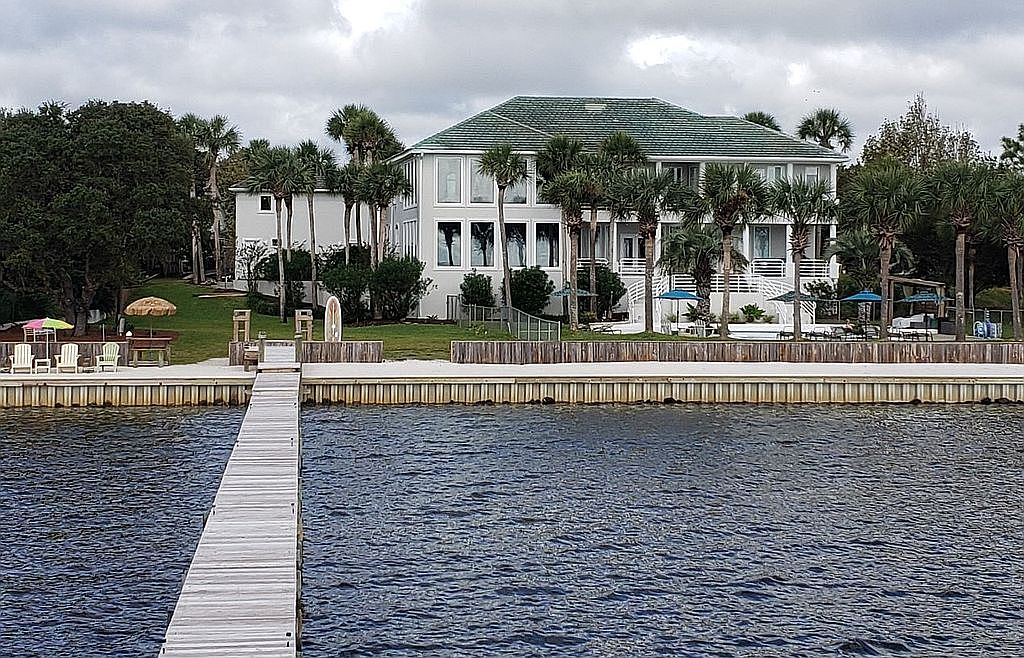 2026 Pritchard Point Dr, Navarre, FL 32566 | Zillow